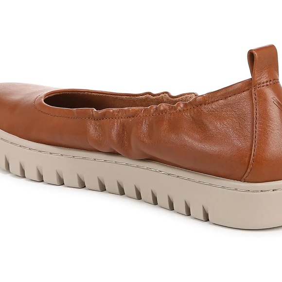 NWT Vionic Uptown Ballet Flat Slip on in Tan Leather 9.5W - Picture 6 of 8